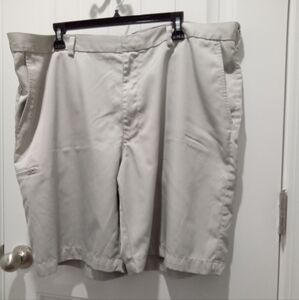 Grand Slam Men's Big & Tall Size 42 Light Khaki Performance Flat Front Shorts